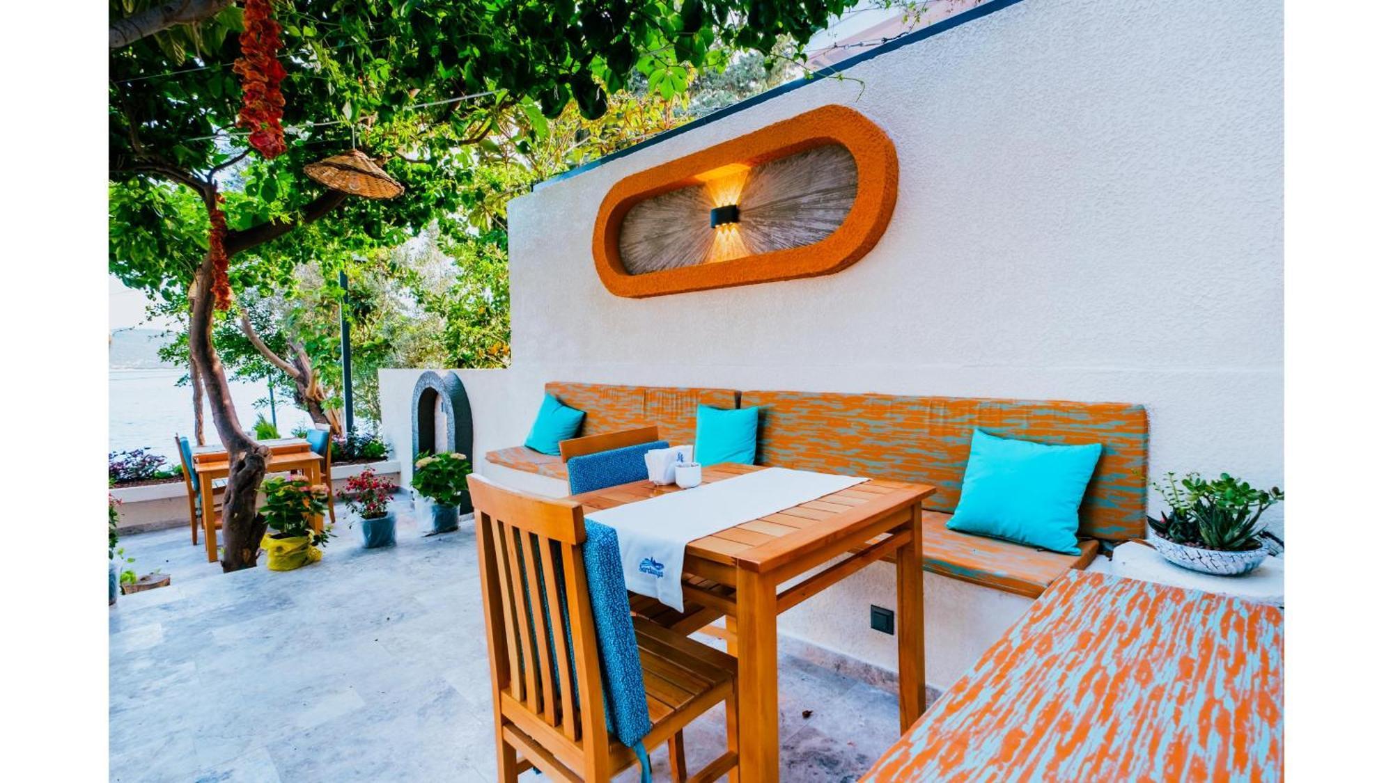 Sardunya Andifli Otel Kaş Eksteriør bilde